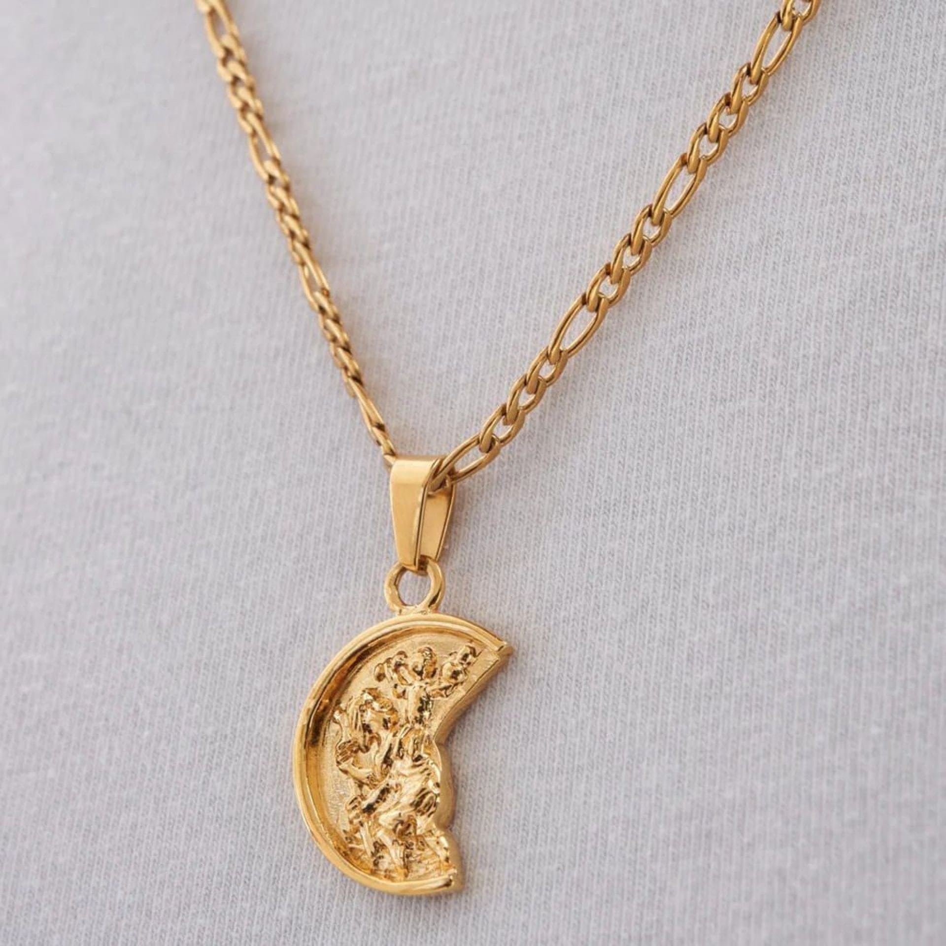 St.Christopher Chain Gold